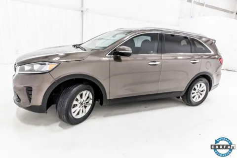 Another view of 2019 Kia Sorento LX for sale in Denton, TX at Sign It Drive It