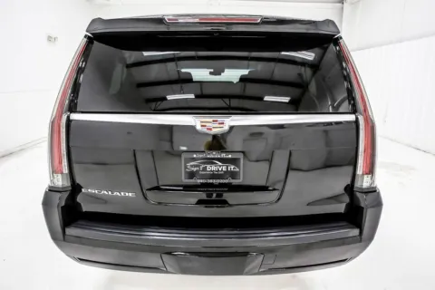 More photos of 2018 Cadillac Escalade ESV Premium at Sign It Drive It, TX