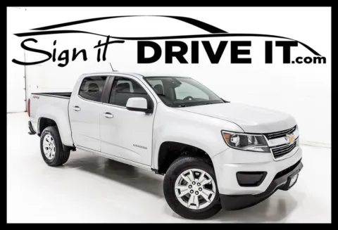 Silver 2018 Chevrolet Colorado LT for sale in Denton, TX