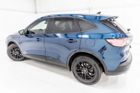 More photos of 2020 Ford Escape SE Sport Hybrid at Sign It Drive It, TX