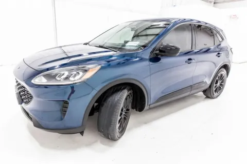 Photos of 2020 Ford Escape SE Sport Hybrid for sale in Denton, TX at Sign It Drive It