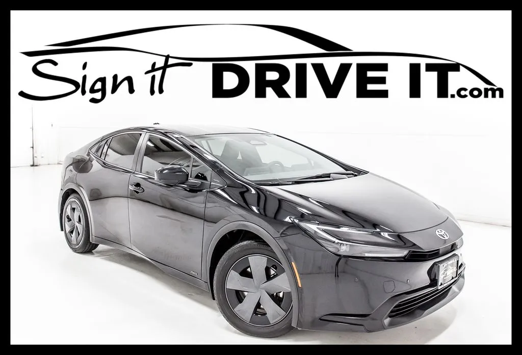 Black 2023 Toyota Prius LE for sale in Denton, TX