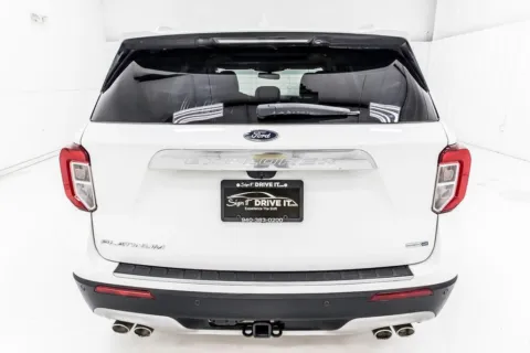 More photos of 2020 Ford Explorer Platinum at Sign It Drive It, TX