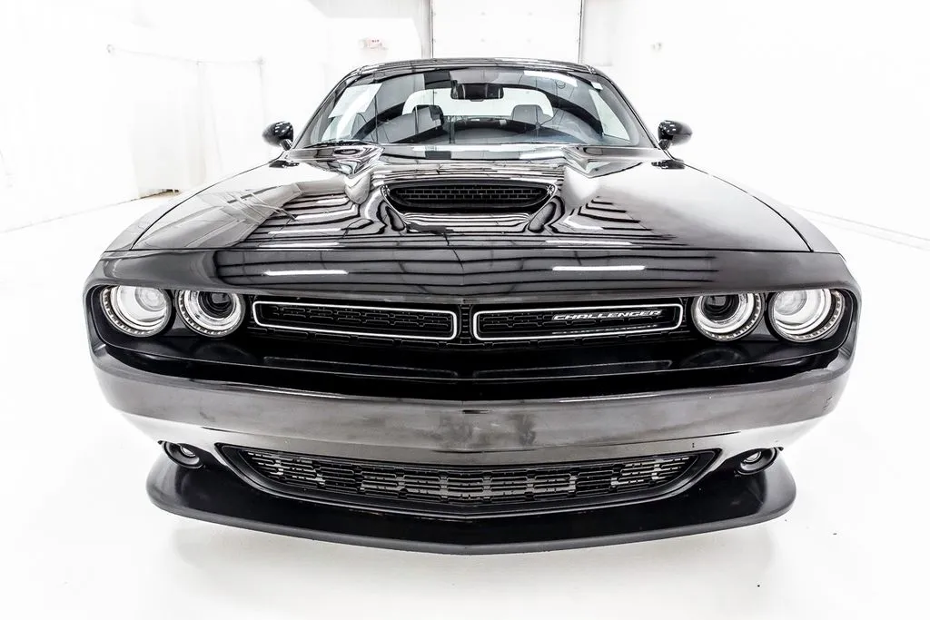2022 Dodge Challenger GT - Photo 11