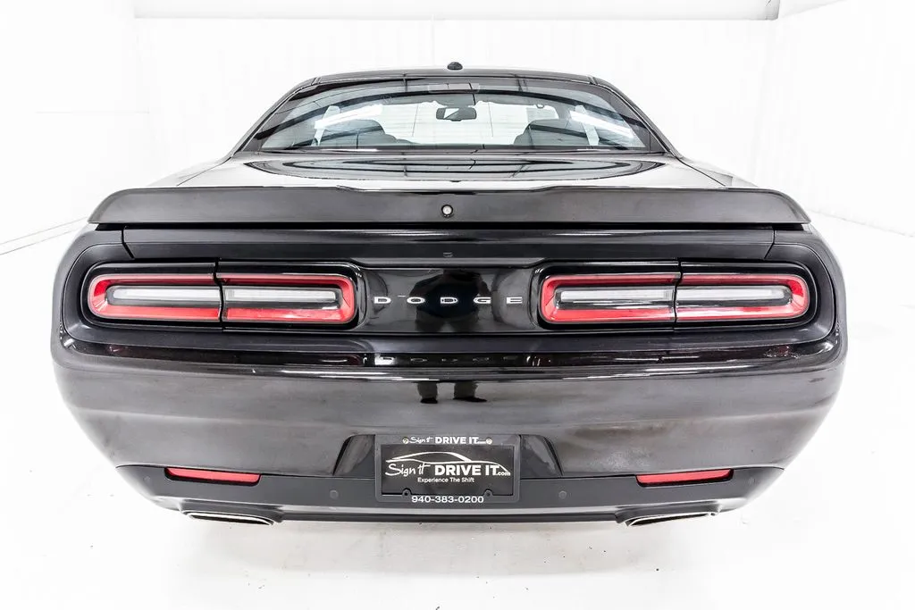 2022 Dodge Challenger GT - Photo 7