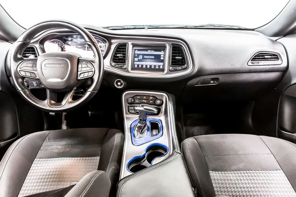 2022 Dodge Challenger GT - Photo 18