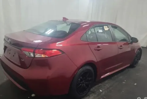 More photos of 2022 Toyota Corolla LE at Sign It Drive It, TX