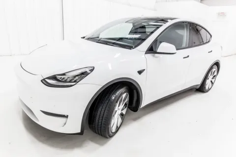 Photos of 2022 Tesla Model Y Long Range for sale in Denton, TX at Sign It Drive It