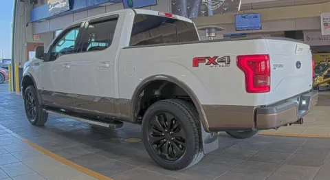 More photos of 2016 Ford F-150 Lariat at Sign It Drive It, TX