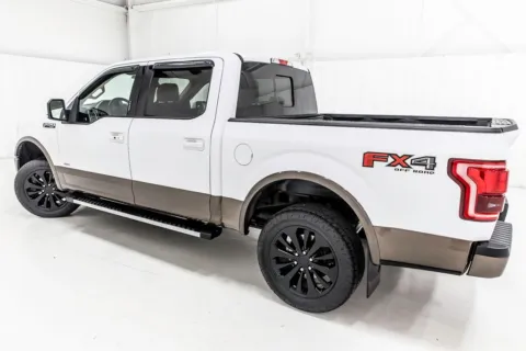 More photos of 2016 Ford F-150 Lariat at Sign It Drive It, TX