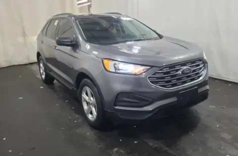 More photos of 2022 Ford Edge SE at Sign It Drive It, TX