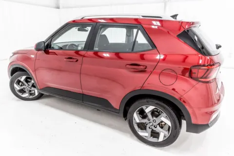 More photos of 2021 Hyundai Venue SEL at Sign It Drive It, TX