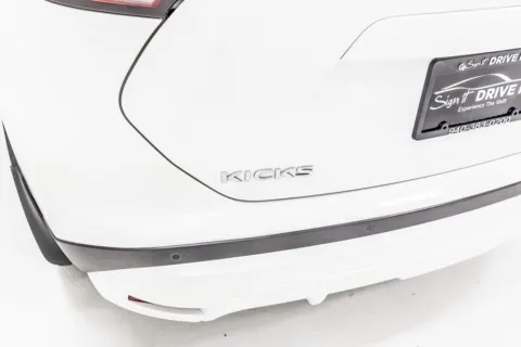 More photos of 2023 Nissan Kicks SR at Sign It Drive It, TX