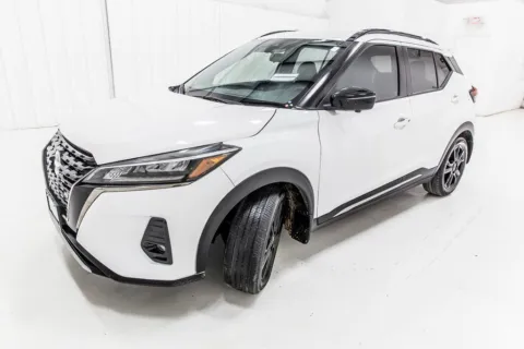 Photos of 2023 Nissan Kicks SR for sale in Denton, TX at Sign It Drive It