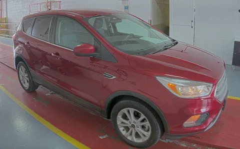 Another view of 2019 Ford Escape SE for sale in Denton, TX at Sign It Drive It