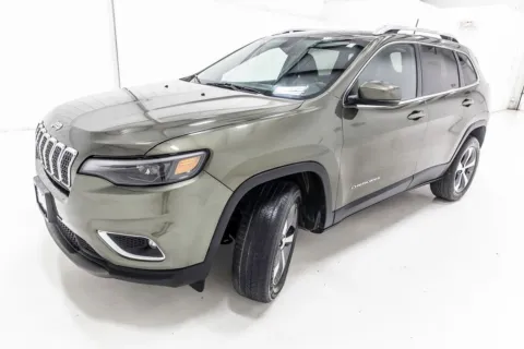 Photos of 2020 Jeep Cherokee Limited for sale in Denton, TX at Sign It Drive It