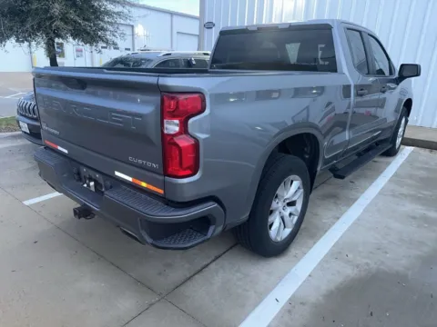 More photos of 2020 Chevrolet Silverado 1500 Custom at Sign It Drive It, TX