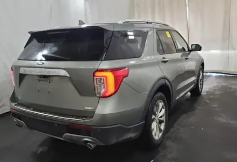 More photos of 2020 Ford Explorer Limited at Sign It Drive It, TX