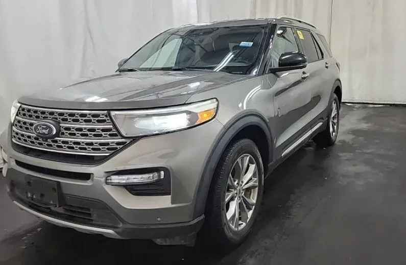 Silver 2020 Ford Explorer Limited for sale in Denton, TX