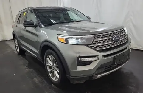 More photos of 2020 Ford Explorer Limited at Sign It Drive It, TX