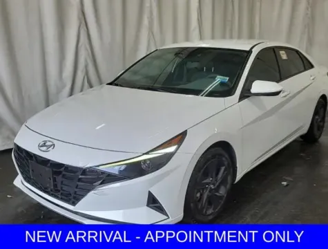 White 2023 Hyundai Elantra SEL for sale in Denton, TX