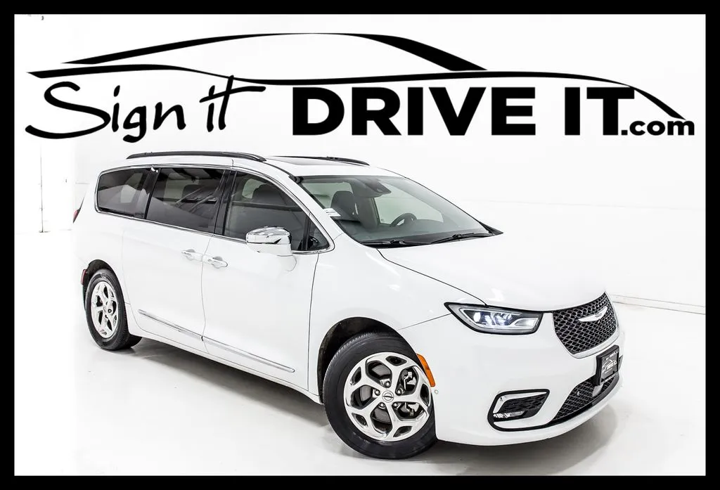 2022 Chrysler Pacifica Limited for sale in Denton, TX