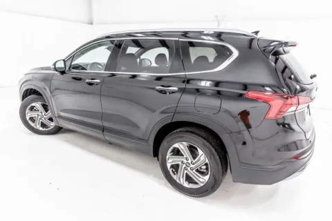 More photos of 2023 Hyundai Santa Fe SEL at Sign It Drive It, TX