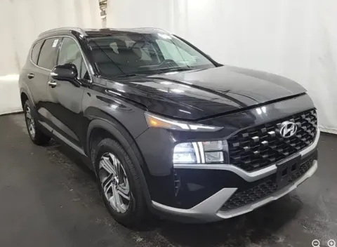 More photos of 2023 Hyundai Santa Fe SEL at Sign It Drive It, TX