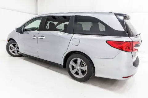 More photos of 2022 Honda Odyssey EX at Sign It Drive It, TX