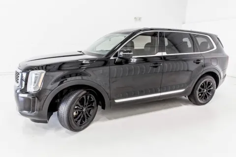 Another view of 2020 Kia Telluride LX for sale in Denton, TX at Sign It Drive It