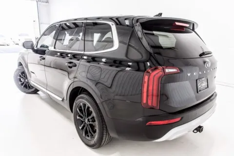 More photos of 2020 Kia Telluride LX at Sign It Drive It, TX