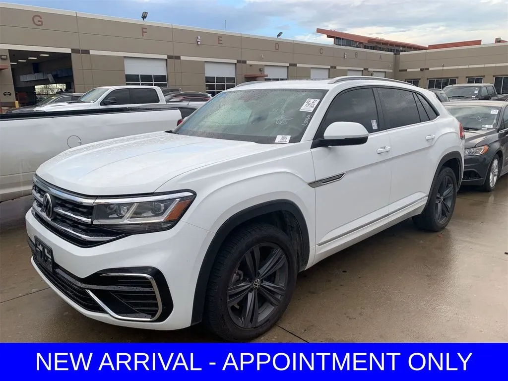 White 2021 Volkswagen Atlas Cross Sport 3.6L V6 SE w/Technology R-Line for sale in Denton, TX