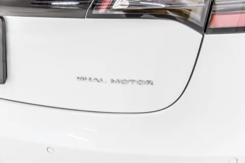 More photos of 2020 Tesla Model 3 Long Range at Sign It Drive It, TX