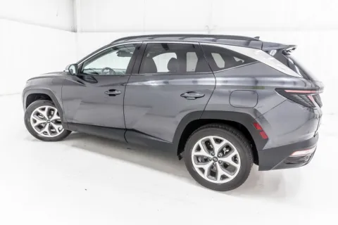 More photos of 2023 Hyundai Tucson Limited at Sign It Drive It, TX