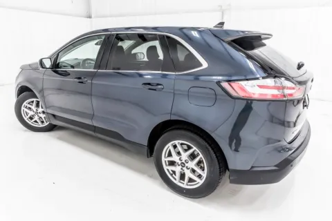 More photos of 2024 Ford Edge SEL at Sign It Drive It, TX