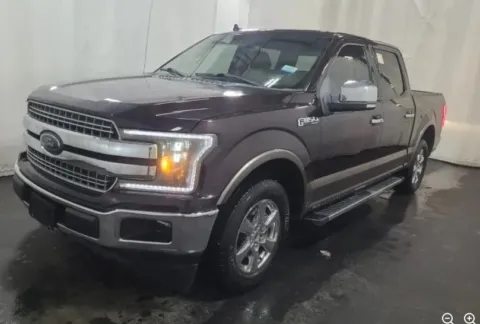 Red 2018 Ford F-150 Lariat for sale in Denton, TX