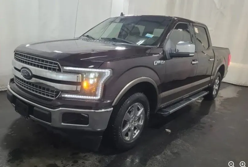 Red 2018 Ford F-150 Lariat for sale in Denton, TX