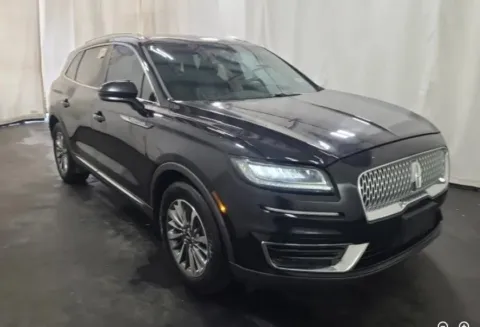 More photos of 2019 Lincoln Nautilus Select at Sign It Drive It, TX