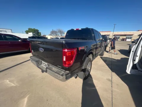More photos of 2021 Ford F-150 XLT at Sign It Drive It, TX