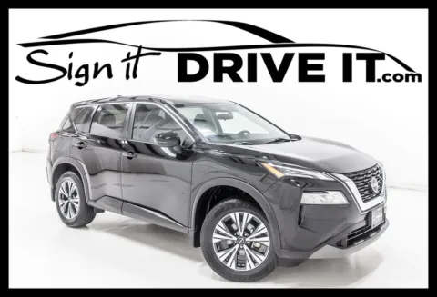 Black 2023 Nissan Rogue SV for sale in Denton, TX