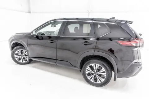 More photos of 2023 Nissan Rogue SV at Sign It Drive It, TX