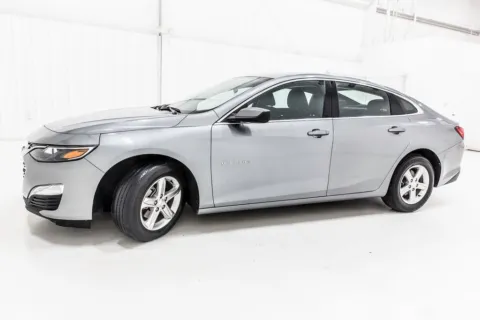 Another view of 2024 Chevrolet Malibu LT for sale in Denton, TX at Sign It Drive It