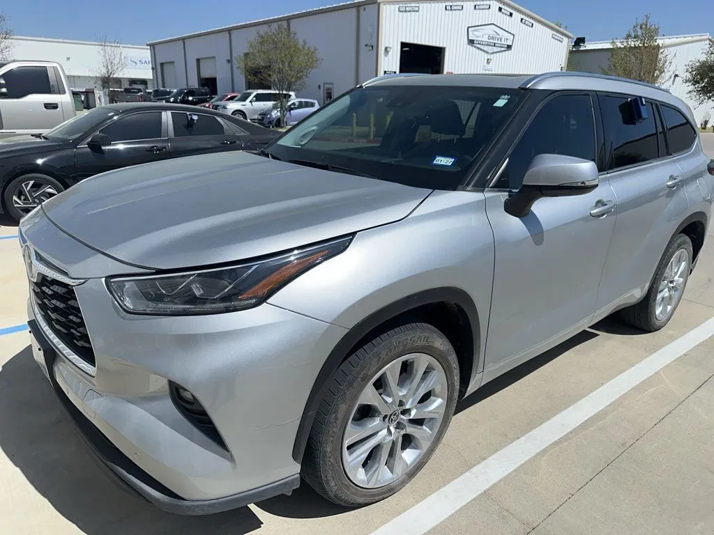 2020 Toyota Highlander Limited for sale in Denton, TX
