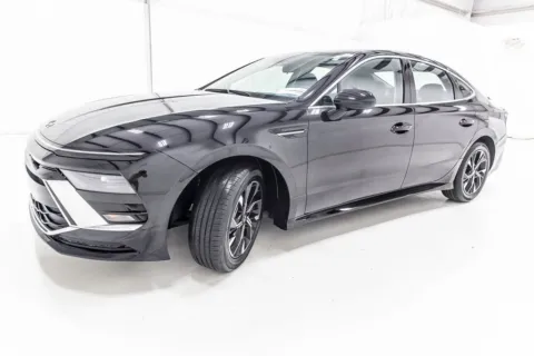 Photos of 2025 Hyundai Sonata SEL for sale in Denton, TX at Sign It Drive It