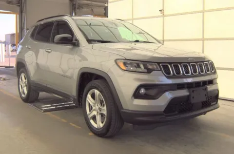 More photos of 2023 Jeep Compass Latitude at Sign It Drive It, TX