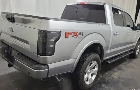 More photos of 2020 Ford F-150 XLT at Sign It Drive It, TX