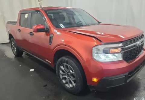 More photos of 2022 Ford Maverick XLT at Sign It Drive It, TX