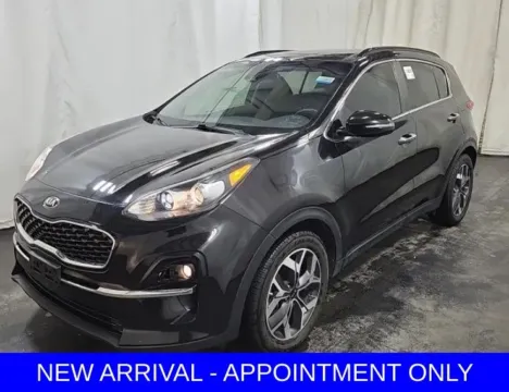 Black 2022 Kia Sportage EX for sale in Denton, TX