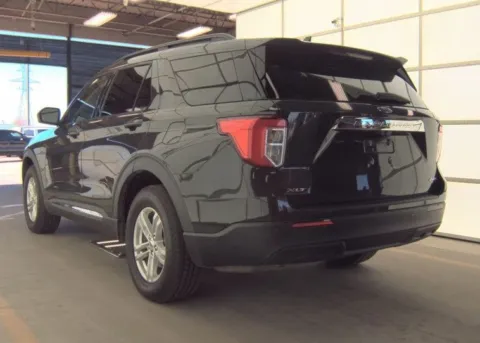 More photos of 2022 Ford Explorer XLT at Sign It Drive It, TX