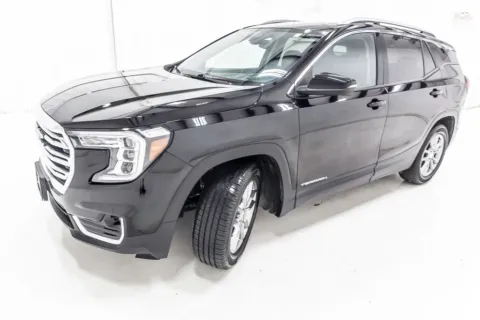 Photos of 2022 GMC Terrain SLT for sale in Denton, TX at Sign It Drive It